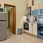 아파트 Premium Midia 써니비치