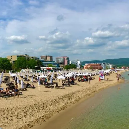 Premium Midia 公寓